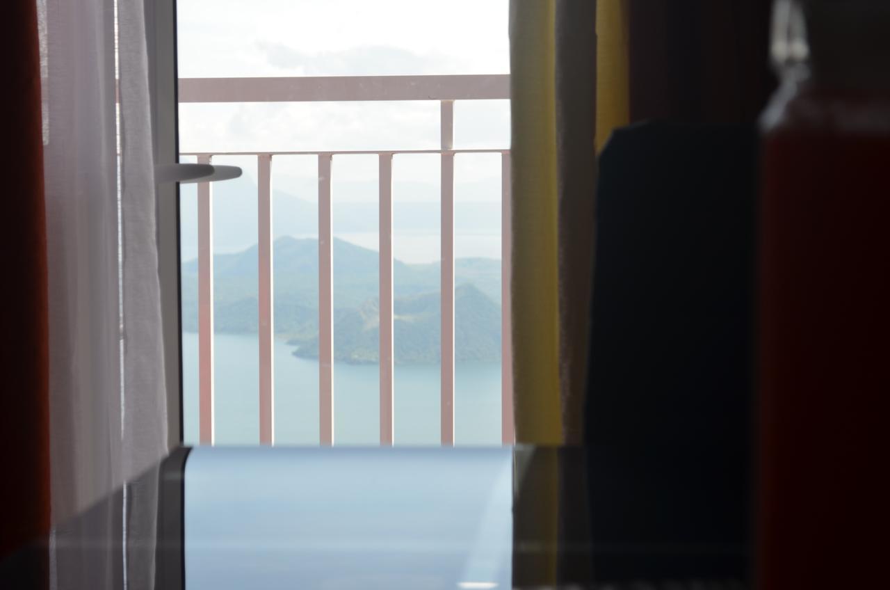Holy Family Condo At Wind Residences,Tagaytay Tagaytay City Esterno foto